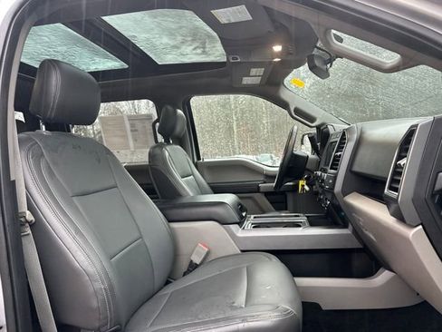 Used 2018 Ford F150 XLT w/ Equipment Group 302A Luxury image 23