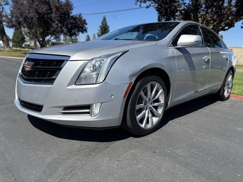 Used 2016 Cadillac XTS Luxury FWD image 7