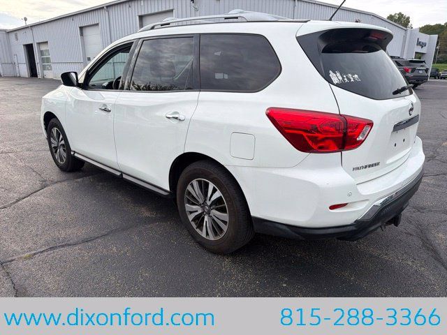 Used 2017 Nissan Pathfinder SV w/ SV Tech Package AWD/4WD image 3