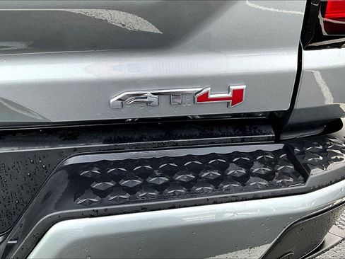 New 2025 GMC Canyon AT4 w/ Nightfall Edition image 9