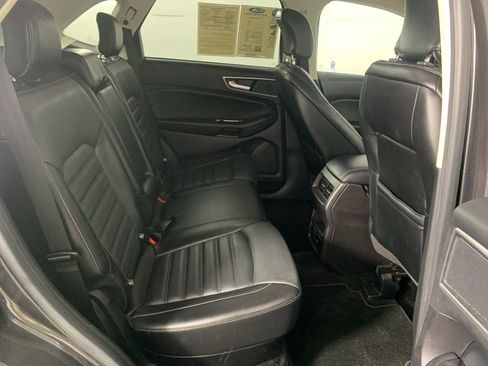 Used 2017 Ford Edge SEL w/ Equipment Group 201A image 40