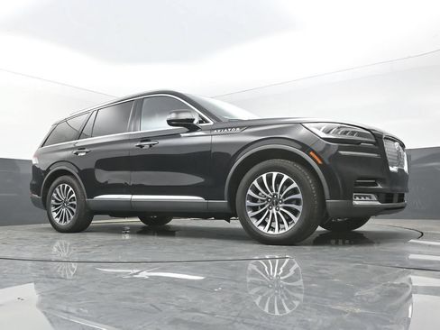Used 2020 Lincoln Aviator Reserve w/ Class IV Trailer Tow Package AWD/4WD image 42