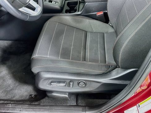 Used 2025 Honda CR-V Sport image 19