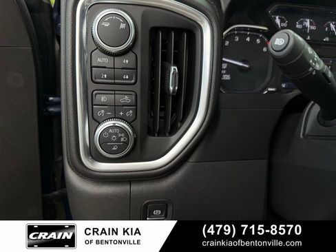 Used 2019 GMC Sierra 1500 SLT w/ SLT Premium Plus Package AWD/4WD image 11