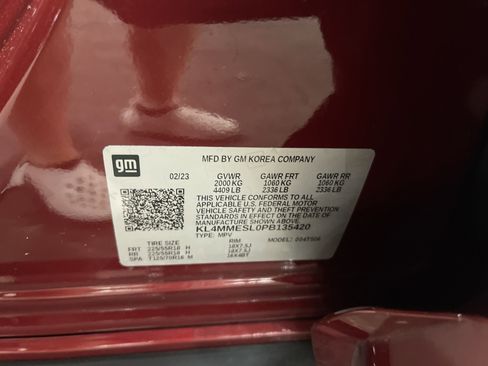 Used 2023 Buick Encore GX Select w/ Sport Touring Package image 25