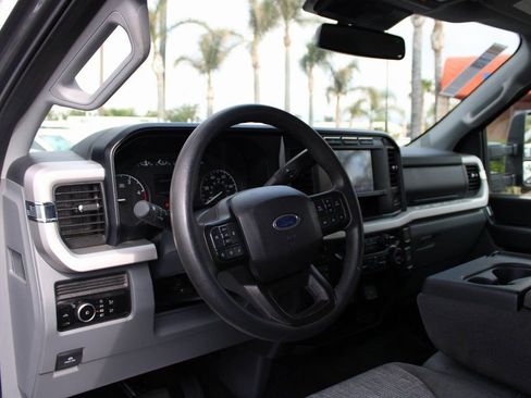 Used 2023 Ford F250 XLT image 17