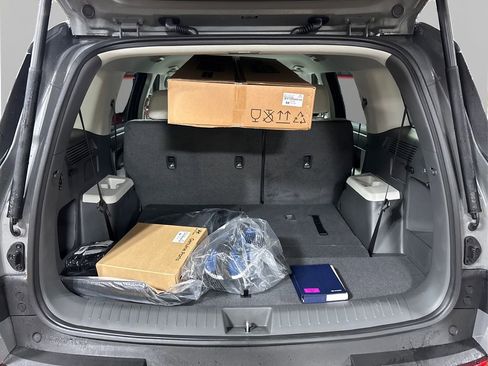 New 2026 Hyundai Santa Fe SE image 11