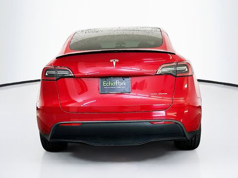 Used 2023 Tesla Model Y Long Range image 7