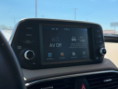 Used 2019 Hyundai Santa Fe Limited AWD/4WD image 14