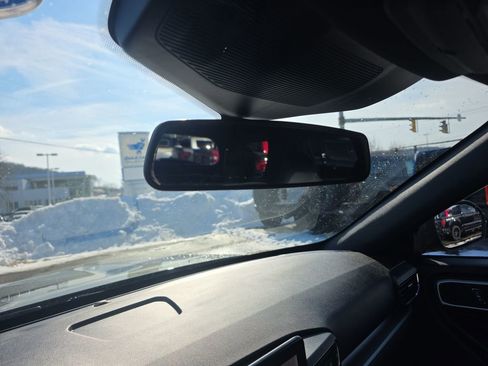 Used 2020 Ford Explorer XLT w/ Equipment Group 202A image 40