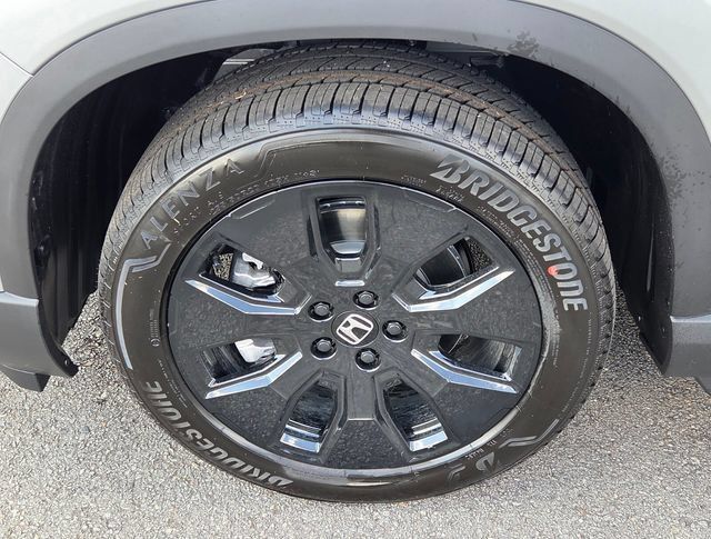 New 2026 Honda Pilot Black Edition image 6