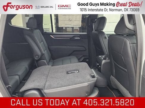 New 2026 GMC Acadia AT4 w/ Luxury Package AWD/4WD image 48