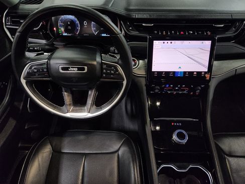 Used 2022 Jeep Grand Cherokee L Limited w/ Luxury Tech Group II RWD image 49