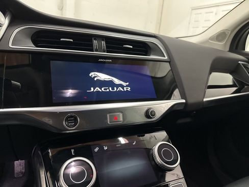 Used 2020 Jaguar I-PACE S image 42