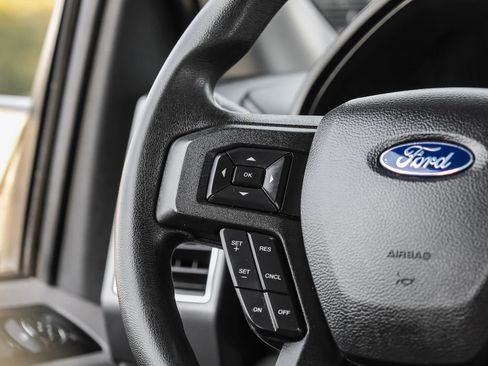 Used 2019 Ford F150 XLT image 16