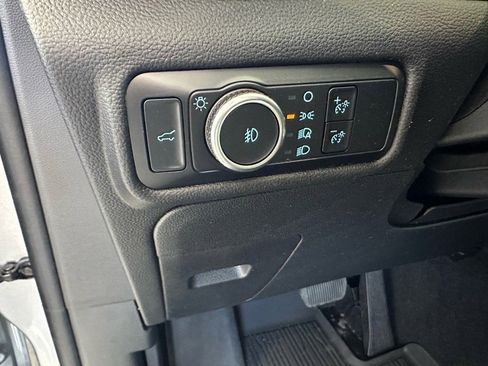 Certified 2024 Ford Explorer XLT w/ Equipment Group 202A image 35