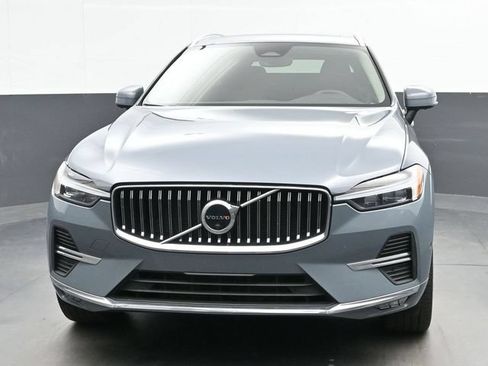 Used 2023 Volvo XC60 B5 Plus w/ Protection Package Premier AWD/4WD image 3