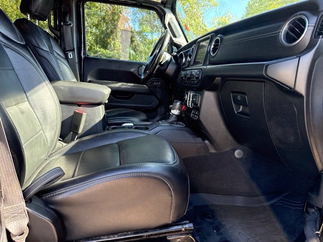 Used 2020 Jeep Gladiator Overland AWD/4WD image 21