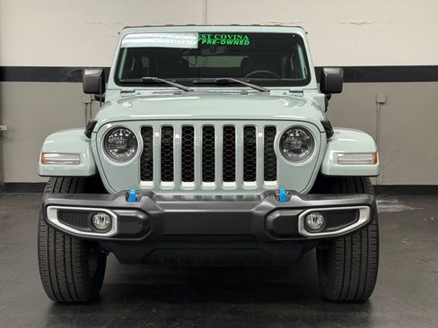 Used 2023 Jeep Wrangler Unlimited Sahara w/ Cold Weather Group image 7