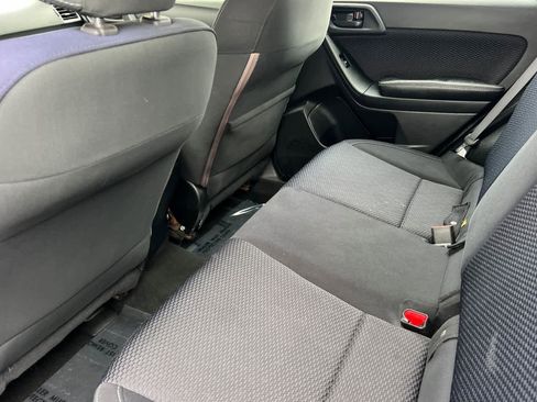 Used 2018 Subaru Forester 2.5i image 4