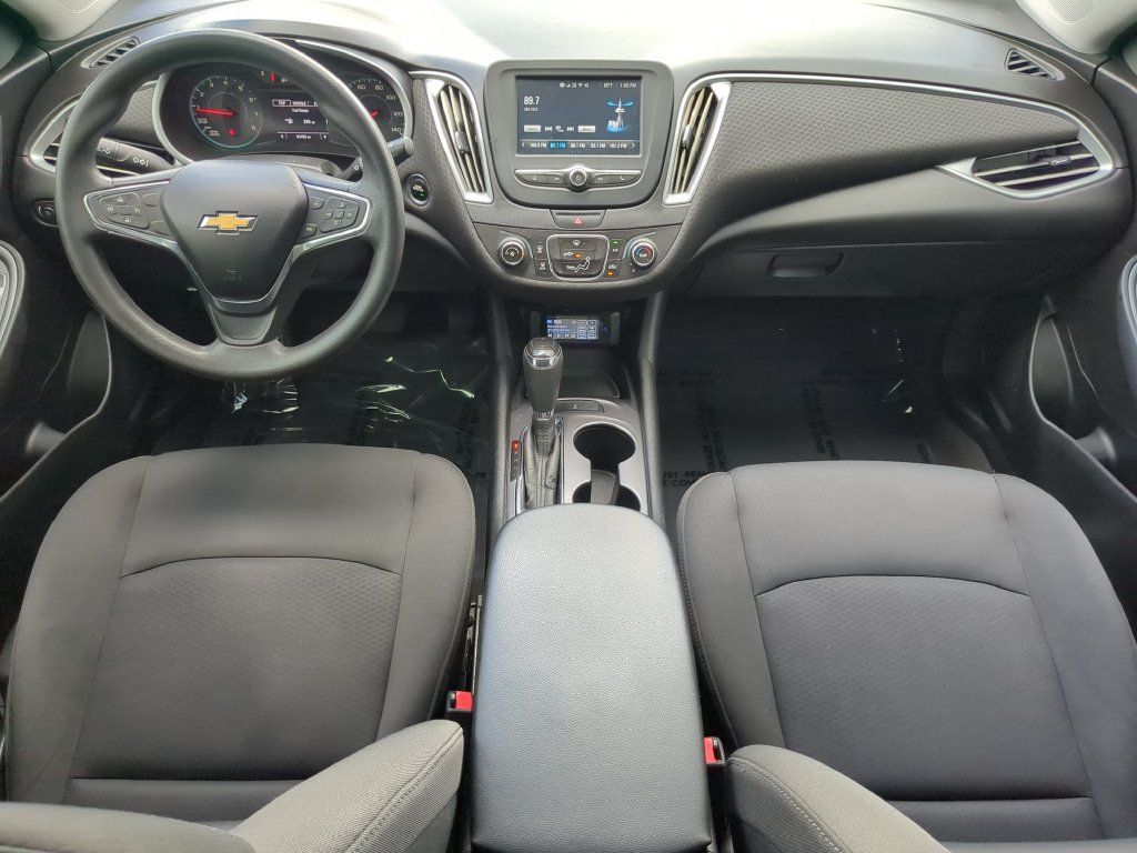 Used 2018 Chevrolet Malibu LS FWD image 10