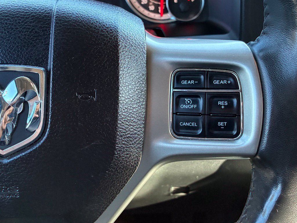Used 2017 RAM 1500 Laramie w/ Convenience Group AWD/4WD image 23