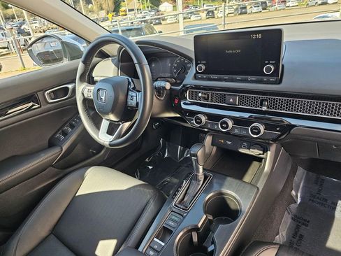 Used 2024 Honda Civic EX-L image 11