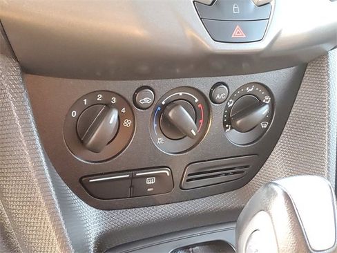 Used 2016 Ford Transit Connect XL image 18