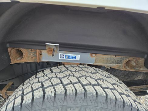 Used 2014 GMC Sierra 2500 Denali w/ Suspension Package, Off-Road image 18