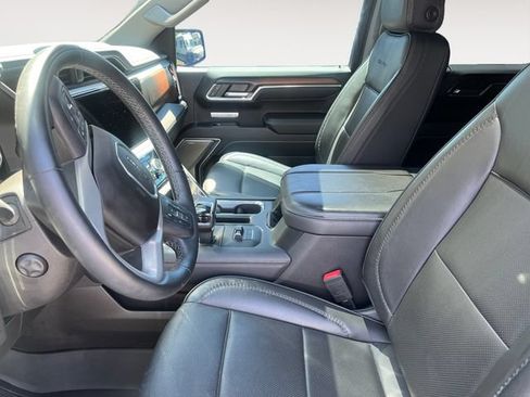 Used 2024 GMC Sierra 1500 Denali w/ Denali Reserve Package AWD/4WD image 10