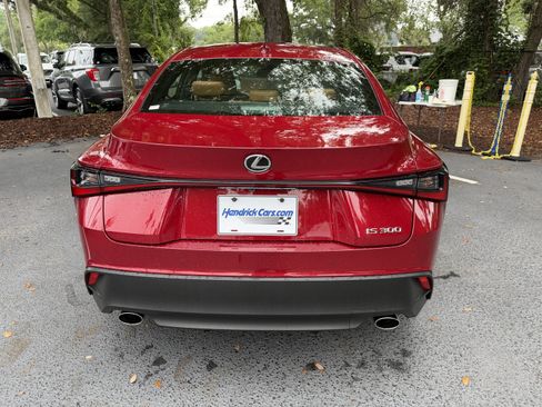 Used 2024 Lexus IS 300 w/ Comfort Package RWD image 8
