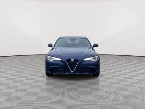 Used 2019 Alfa Romeo Giulia AWD image 3