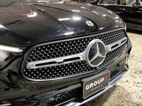 Used 2023 Mercedes-Benz GLC 300 4MATIC w/ AMG Line image 29