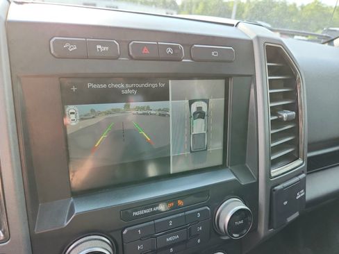 Used 2017 Ford F150 Raptor w/ Equipment Group 802A Luxury AWD/4WD image 20