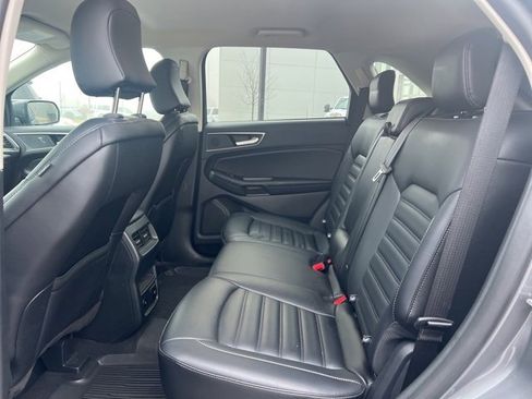 Used 2024 Ford Edge SEL w/ Convenience Package image 19