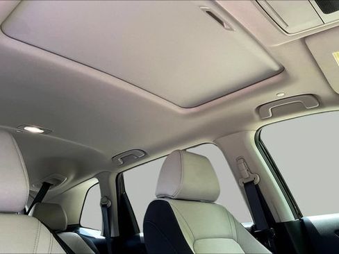 Used 2025 Honda CR-V EX image 29