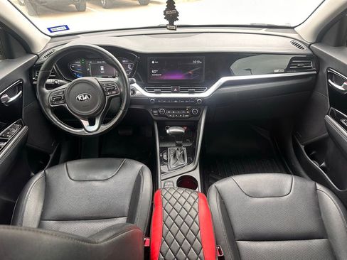Used 2021 Kia Niro EX Premium image 17