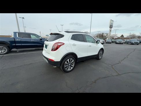 Certified 2022 Buick Encore Preferred w/ Safety Package image 8