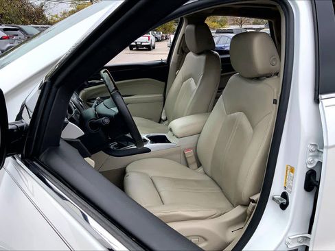Used 2012 Cadillac SRX Premium image 7