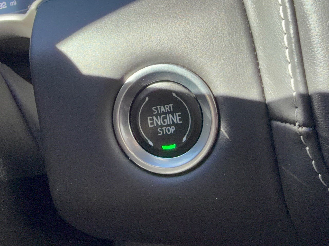 Used 2023 GMC Yukon Denali Ultimate AWD/4WD image 20