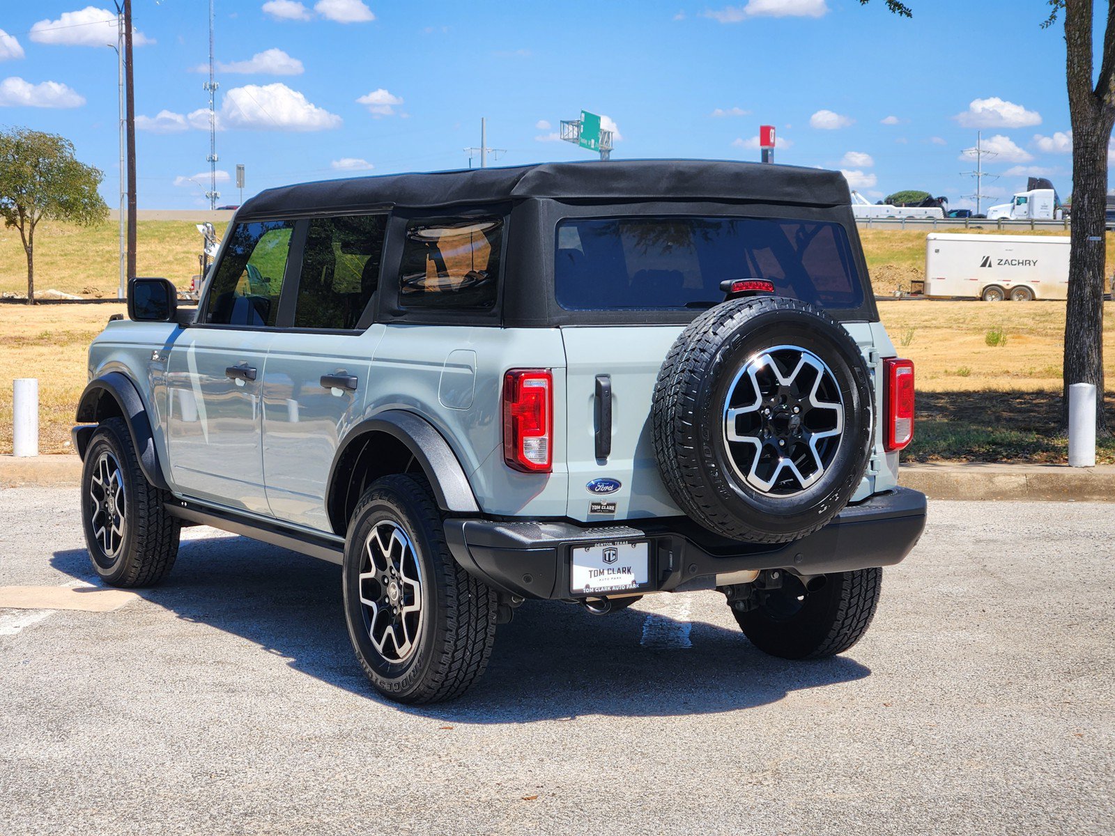Used 2024 Ford Bronco Black Diamond AWD/4WD image 4