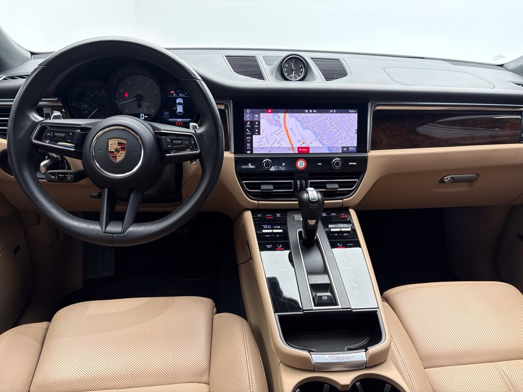 Certified 2023 Porsche Macan S AWD/4WD image 30