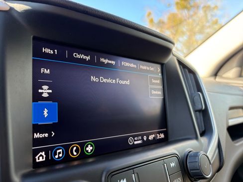 Used 2023 GMC Terrain SLT image 20