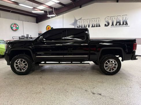 Used 2016 GMC Sierra 1500 Denali w/ Enhanced Driver Alert Package AWD/4WD image 3