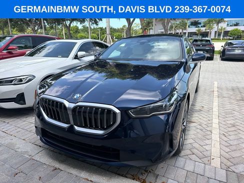 Used 2026 BMW 530i w/ Premium Package RWD image 2