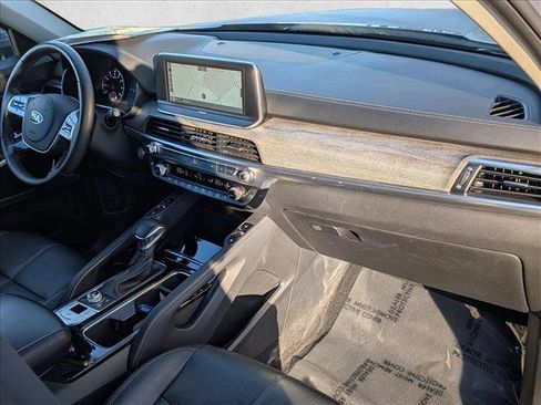 Used 2021 Kia Telluride EX w/ EX Premium Package image 21