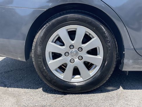 Used 2007 Toyota Camry XLE FWD image 37