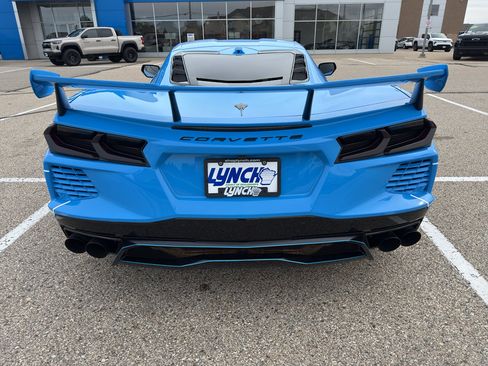 Used 2021 Chevrolet Corvette Stingray Premium Cpe w/ Z51 Performance Package image 5