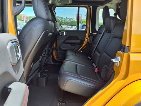 New 2026 Jeep Wrangler Unlimited Rubicon AWD/4WD image 7