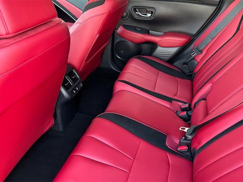 Certified 2025 Acura ADX A-Spec image 5